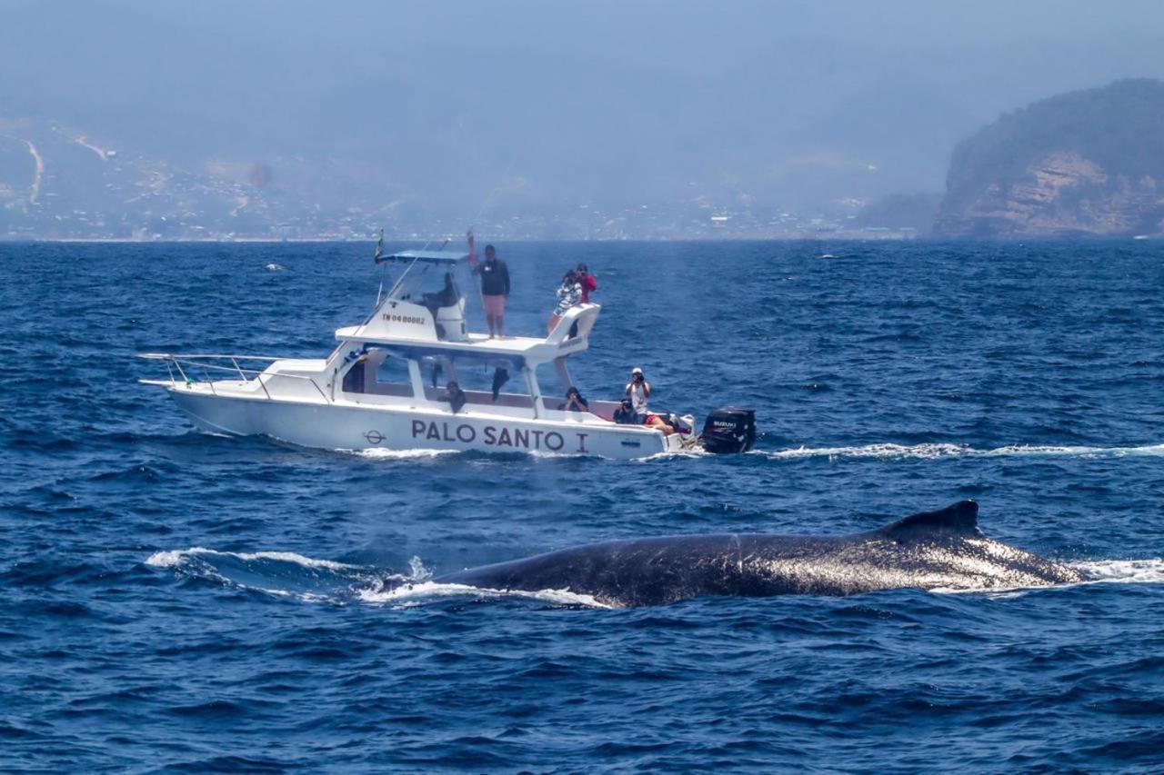 Whale House Hotel Puerto López Buitenkant foto